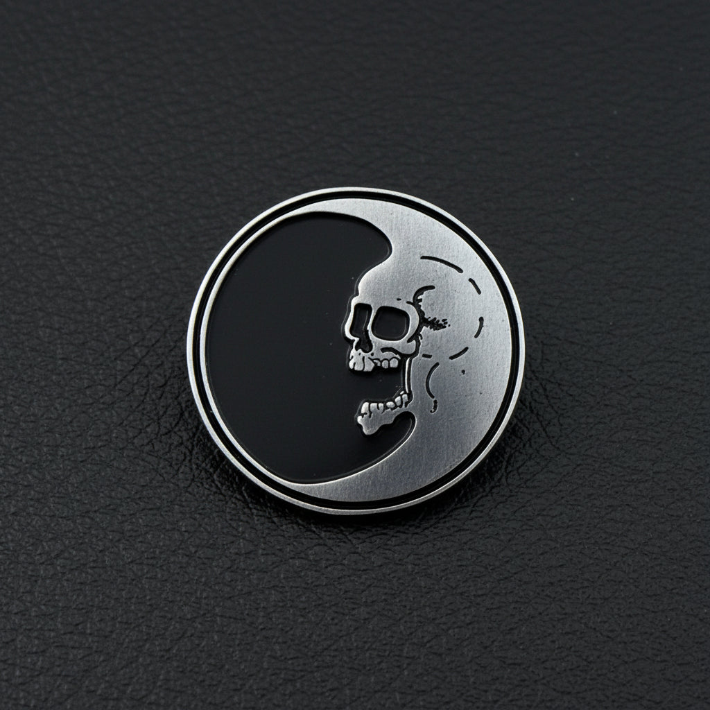 Dead Moon - Logo metal pin