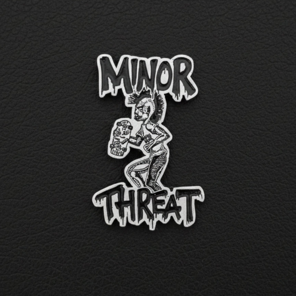 Minor Threat - Skater metal pin