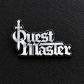 Quest Master - Logo metal pin